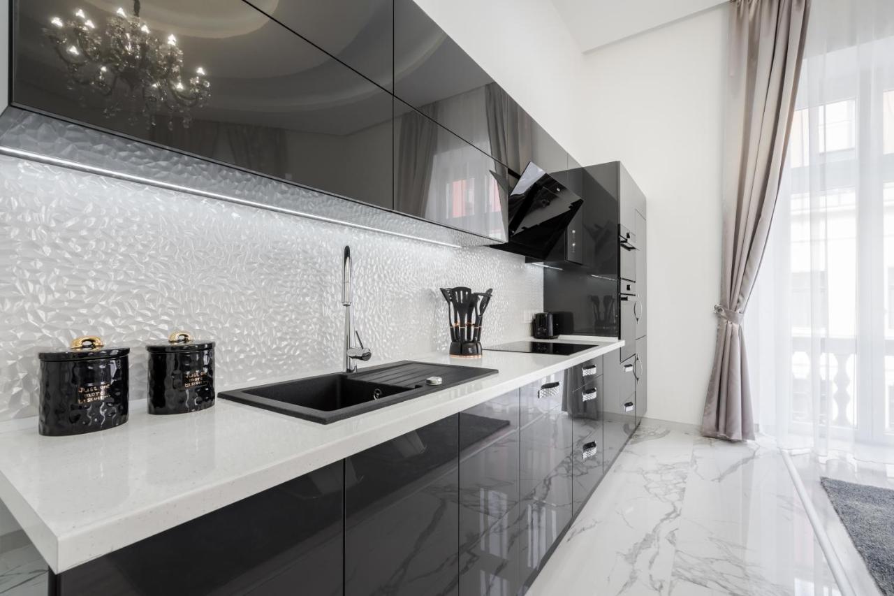 Kiraly 35 Luxury Apartment With Free Parking Будапеща Екстериор снимка