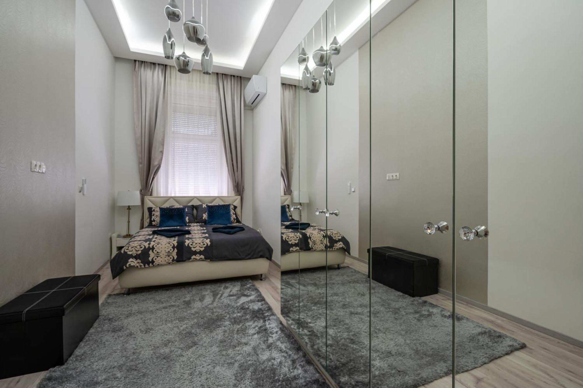 Kiraly 35 Luxury Apartment With Free Parking Будапеща Екстериор снимка