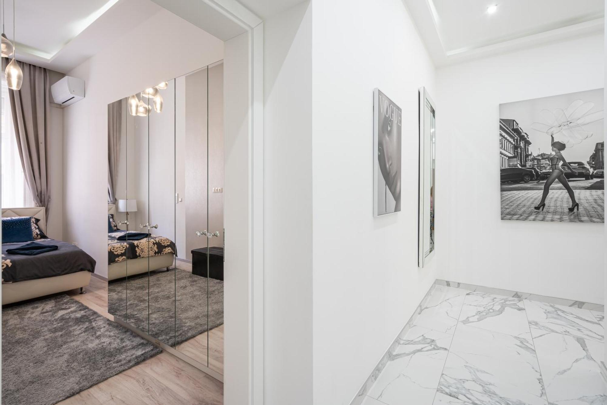 Kiraly 35 Luxury Apartment With Free Parking Будапеща Екстериор снимка
